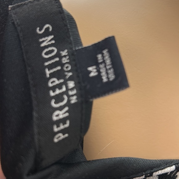 Perceptions New York Black white Dress, size medium - Picture 3 of 4